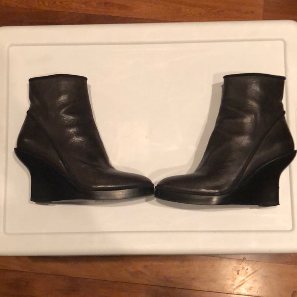 Haider Ackerman sculpted wedge booties sz 7 - Picture 7 of 16